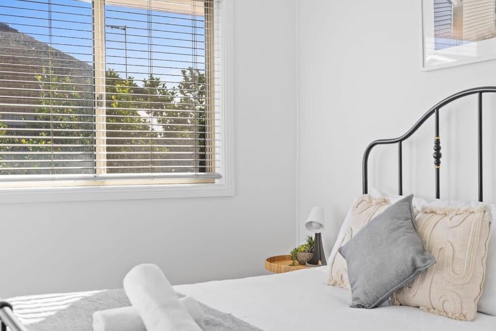 3 Bdrms Duplex In Greystanes Holiday home Merrylands